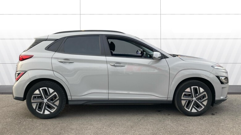 Hyundai KONA 100kW Premium 39kWh 5dr Auto Electric Hatchback